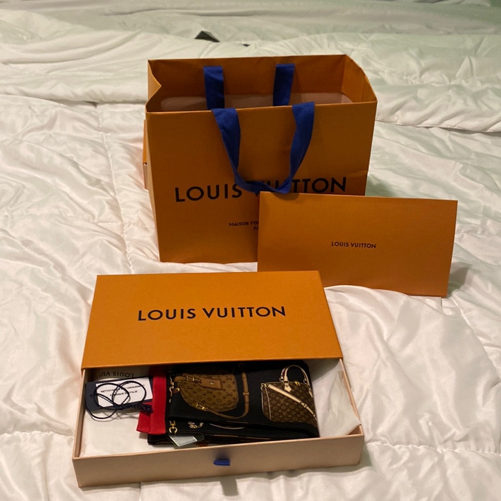 Louis Vuitton Bandeau